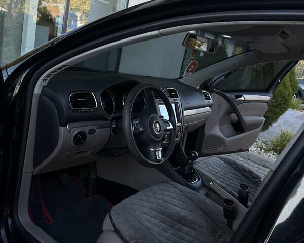 Фольксваген Гольф 2009 у Хмельницькому на Automoto.ua Чорний Фольксваген Гольф, об'ємом двигуна 1.97 л та пробігом 276 тис. км за 7499 $, фото 48 на Automoto.ua