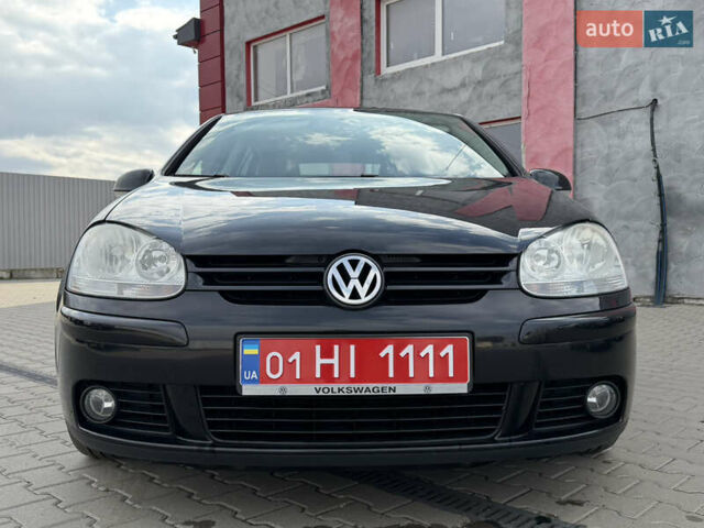 Черный Фольксваген Гольф, объемом двигателя 1.6 л и пробегом 243 тыс. км за 5999 $, фото 10 на Automoto.ua