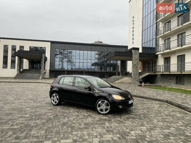 Черный Фольксваген Гольф, объемом двигателя 1.39 л и пробегом 190 тыс. км за 7200 $, фото 6 на Automoto.ua