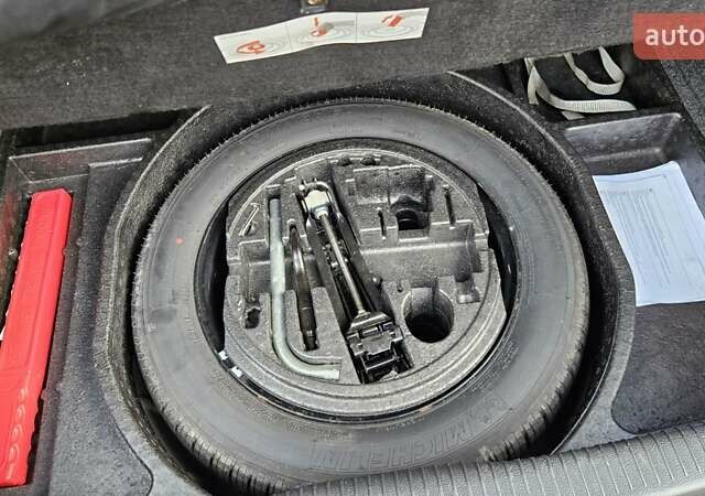 Черный Фольксваген Гольф, объемом двигателя 1.39 л и пробегом 197 тыс. км за 7350 $, фото 55 на Automoto.ua