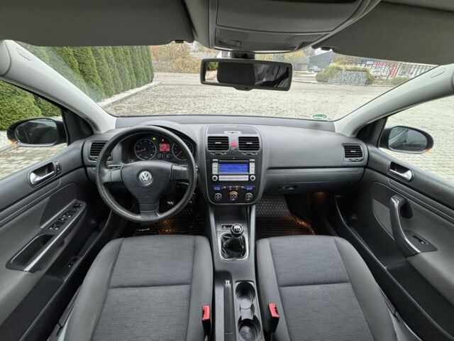 Чорний Фольксваген Гольф, об'ємом двигуна 0 л та пробігом 239 тис. км за 5699 $, фото 15 на Automoto.ua