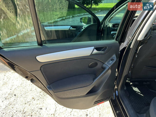Чорний Фольксваген Гольф, об'ємом двигуна 2 л та пробігом 345 тис. км за 10300 $, фото 19 на Automoto.ua