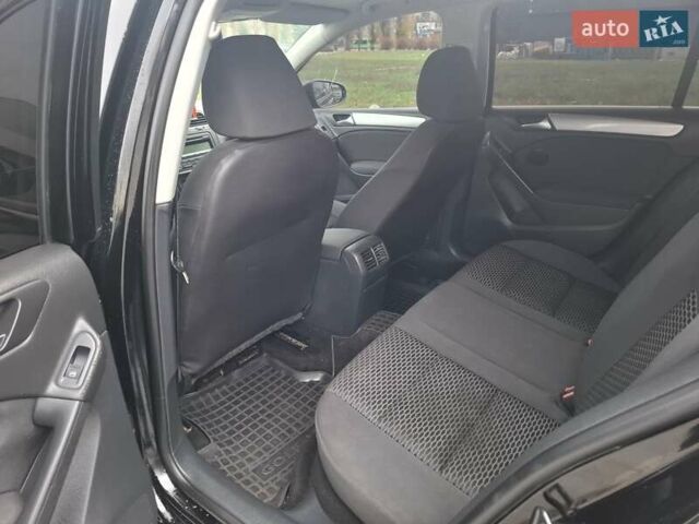 Чорний Фольксваген Гольф, об'ємом двигуна 1.39 л та пробігом 209 тис. км за 7400 $, фото 19 на Automoto.ua
