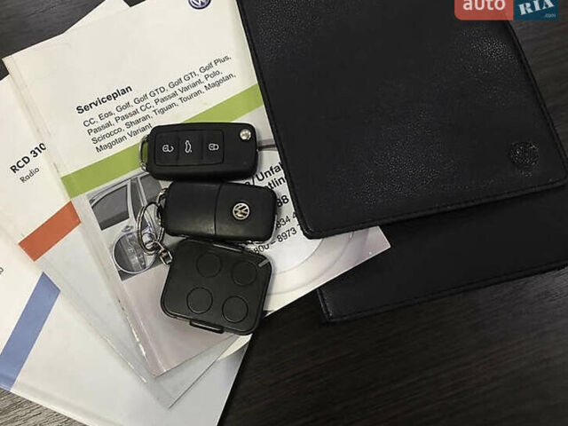 Чорний Фольксваген Гольф, об'ємом двигуна 1.4 л та пробігом 245 тис. км за 7900 $, фото 32 на Automoto.ua