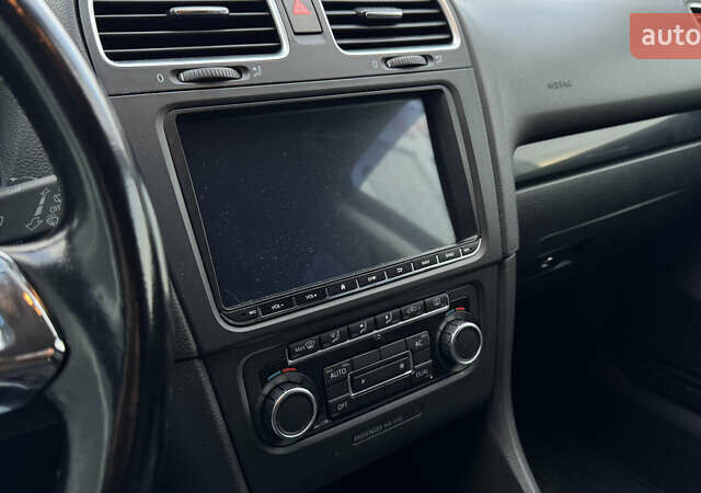 Черный Фольксваген Гольф, объемом двигателя 1.39 л и пробегом 256 тыс. км за 7799 $, фото 18 на Automoto.ua