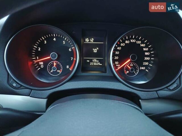 Чорний Фольксваген Гольф, об'ємом двигуна 0 л та пробігом 223 тис. км за 6999 $, фото 42 на Automoto.ua