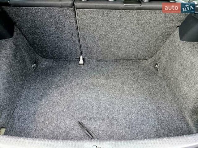 Чорний Фольксваген Гольф, об'ємом двигуна 1.4 л та пробігом 223 тис. км за 6999 $, фото 27 на Automoto.ua