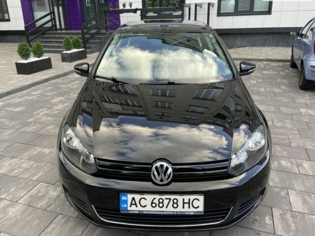 Черный Фольксваген Гольф, объемом двигателя 1.4 л и пробегом 217 тыс. км за 6700 $, фото 1 на Automoto.ua