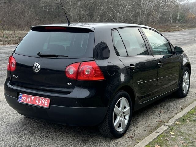 Черный Фольксваген Гольф, объемом двигателя 1.6 л и пробегом 167 тыс. км за 6999 $, фото 6 на Automoto.ua