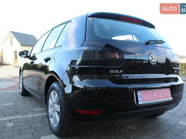 Черный Фольксваген Гольф, объемом двигателя 1.6 л и пробегом 210 тыс. км за 7390 $, фото 32 на Automoto.ua