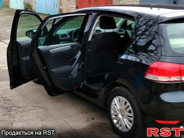 Черный Фольксваген Гольф, объемом двигателя 1.4 л и пробегом 201 тыс. км за 7000 $, фото 4 на Automoto.ua