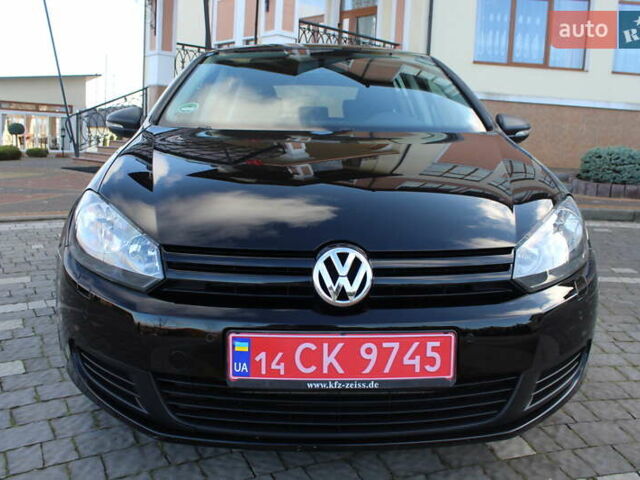 Черный Фольксваген Гольф, объемом двигателя 1.6 л и пробегом 210 тыс. км за 7590 $, фото 16 на Automoto.ua