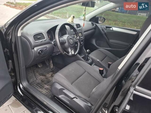 Чорний Фольксваген Гольф, об'ємом двигуна 1.39 л та пробігом 209 тис. км за 7400 $, фото 10 на Automoto.ua