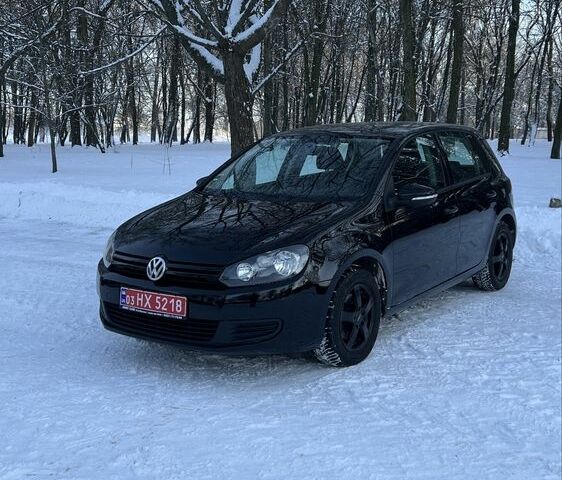 Черный Фольксваген Гольф, объемом двигателя 1.4 л и пробегом 242 тыс. км за 6999 $, фото 12 на Automoto.ua