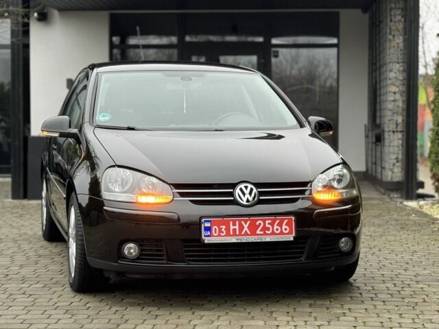 Черный Фольксваген Гольф, объемом двигателя 0 л и пробегом 270 тыс. км за 5700 $, фото 4 на Automoto.ua