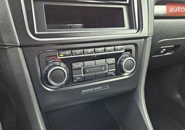 Черный Фольксваген Гольф, объемом двигателя 1.39 л и пробегом 197 тыс. км за 7350 $, фото 85 на Automoto.ua