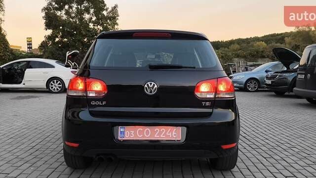 Чорний Фольксваген Гольф, об'ємом двигуна 1.39 л та пробігом 187 тис. км за 8000 $, фото 2 на Automoto.ua
