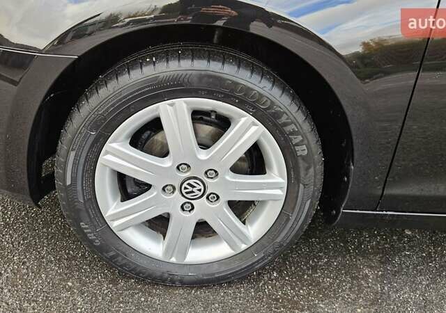 Черный Фольксваген Гольф, объемом двигателя 1.39 л и пробегом 197 тыс. км за 7350 $, фото 26 на Automoto.ua