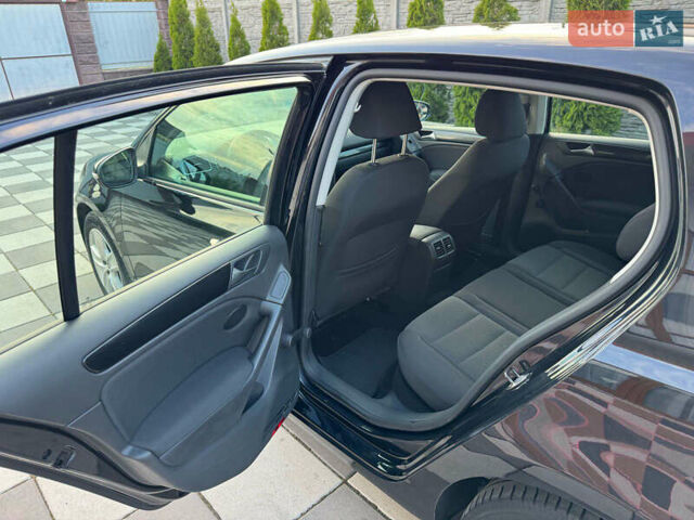 Черный Фольксваген Гольф, объемом двигателя 1.4 л и пробегом 204 тыс. км за 7399 $, фото 17 на Automoto.ua