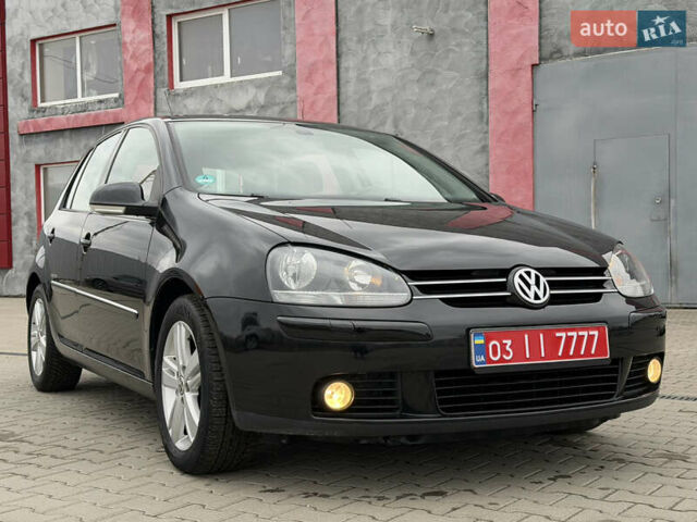 Черный Фольксваген Гольф, объемом двигателя 1.6 л и пробегом 189 тыс. км за 6650 $, фото 13 на Automoto.ua