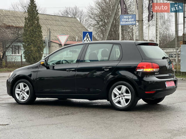 Черный Фольксваген Гольф, объемом двигателя 1.6 л и пробегом 241 тыс. км за 7999 $, фото 4 на Automoto.ua