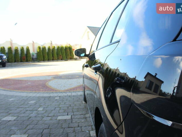 Черный Фольксваген Гольф, объемом двигателя 1.6 л и пробегом 210 тыс. км за 7590 $, фото 22 на Automoto.ua