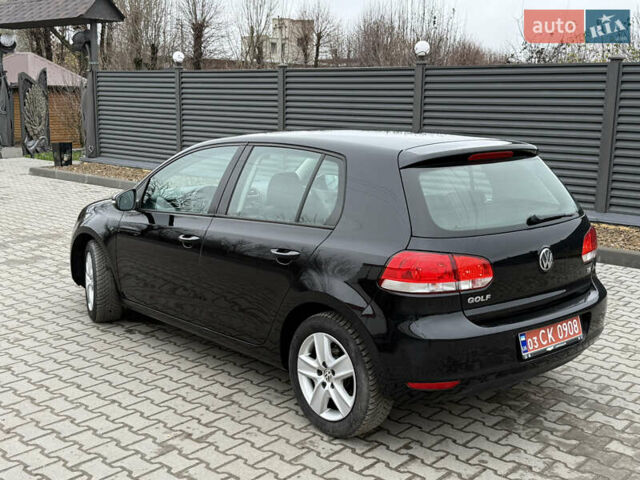 Черный Фольксваген Гольф, объемом двигателя 1.6 л и пробегом 198 тыс. км за 7899 $, фото 17 на Automoto.ua