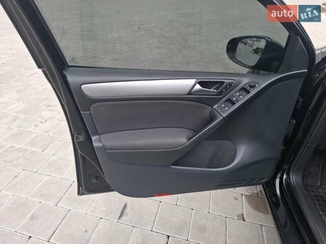 Чорний Фольксваген Гольф, об'ємом двигуна 1.39 л та пробігом 209 тис. км за 7400 $, фото 9 на Automoto.ua