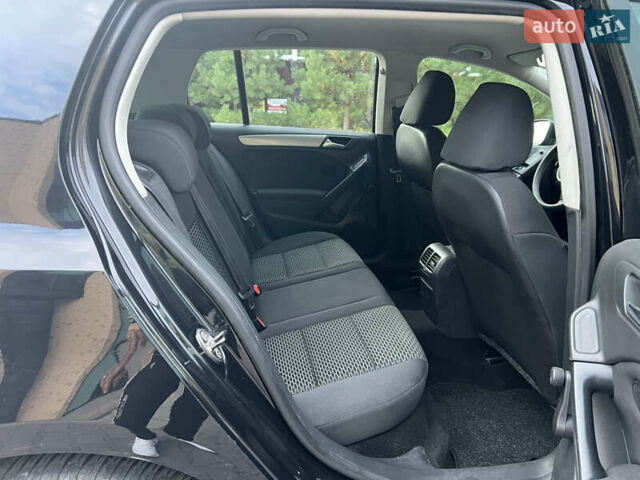 Фольксваген Гольф 2009 в Хмельницком на Automoto.ua Черный Фольксваген Гольф, объемом двигателя 1.4 л и пробегом 207 тыс. км за 7499 $, фото 26 на Automoto.ua