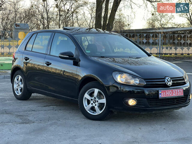 Черный Фольксваген Гольф, объемом двигателя 1.6 л и пробегом 210 тыс. км за 8150 $, фото 10 на Automoto.ua