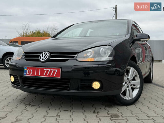 Черный Фольксваген Гольф, объемом двигателя 1.6 л и пробегом 189 тыс. км за 6650 $, фото 2 на Automoto.ua
