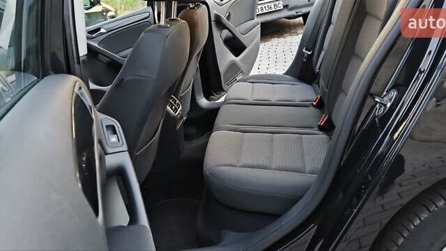 Чорний Фольксваген Гольф, об'ємом двигуна 1.39 л та пробігом 187 тис. км за 8000 $, фото 14 на Automoto.ua