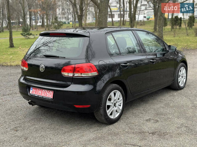 Черный Фольксваген Гольф, объемом двигателя 1.39 л и пробегом 251 тыс. км за 8400 $, фото 3 на Automoto.ua