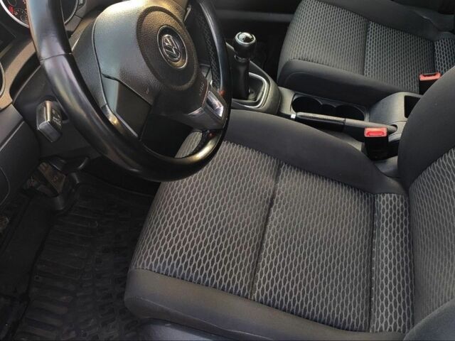 Черный Фольксваген Гольф, объемом двигателя 1.4 л и пробегом 217 тыс. км за 6700 $, фото 16 на Automoto.ua