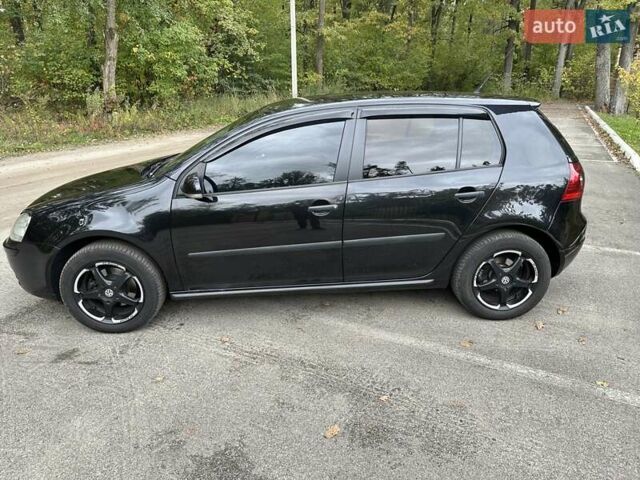 Черный Фольксваген Гольф, объемом двигателя 1.6 л и пробегом 196 тыс. км за 7000 $, фото 11 на Automoto.ua