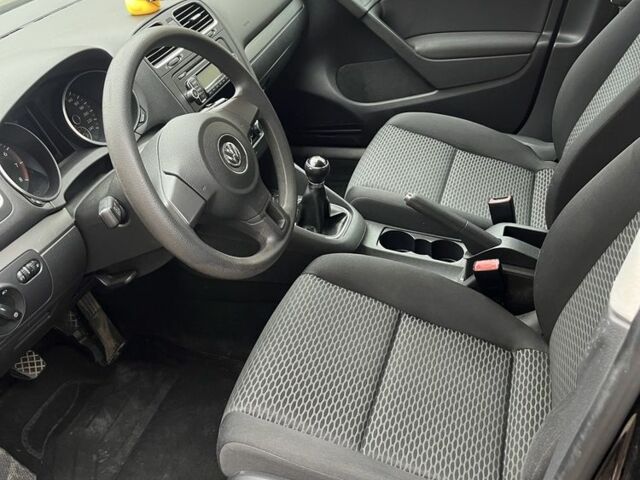 Фольксваген Гольф 2009 в Харькове на Automoto.ua Черный Фольксваген Гольф, объемом двигателя 1.4 л и пробегом 147 тыс. км за 7000 $, фото 7 на Automoto.ua