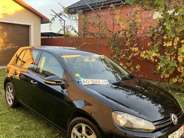 Черный Фольксваген Гольф, объемом двигателя 1.6 л и пробегом 270 тыс. км за 6700 $, фото 2 на Automoto.ua