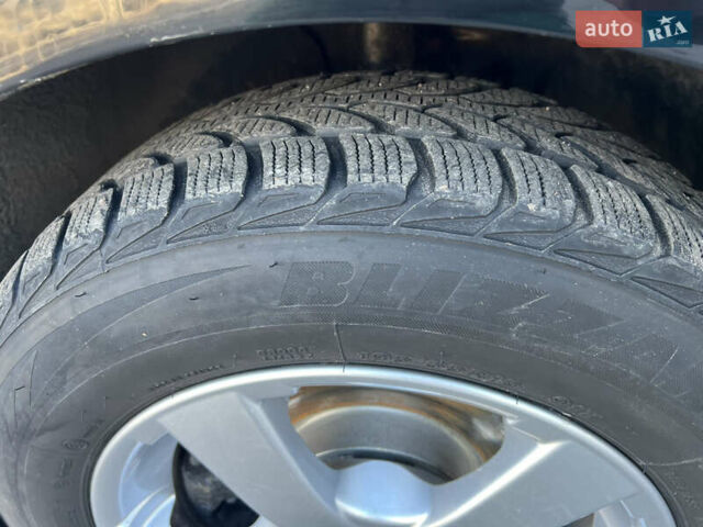 Черный Фольксваген Гольф, объемом двигателя 1.6 л и пробегом 210 тыс. км за 8150 $, фото 28 на Automoto.ua