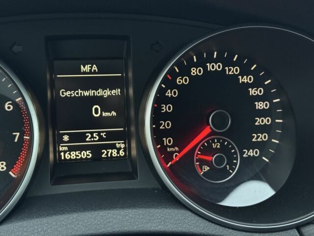 Черный Фольксваген Гольф, объемом двигателя 1.4 л и пробегом 168 тыс. км за 7350 $, фото 23 на Automoto.ua