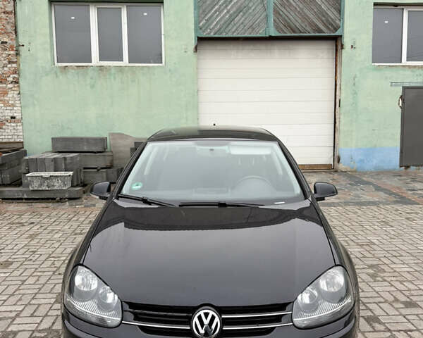 Черный Фольксваген Гольф, объемом двигателя 1.6 л и пробегом 185 тыс. км за 6999 $, фото 9 на Automoto.ua