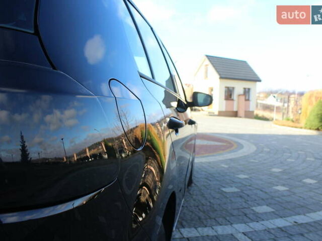 Черный Фольксваген Гольф, объемом двигателя 1.6 л и пробегом 210 тыс. км за 7350 $, фото 23 на Automoto.ua