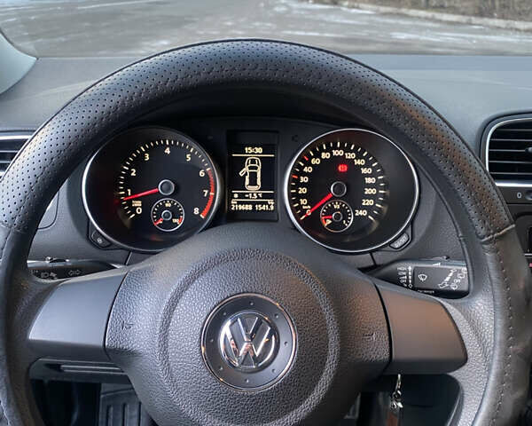 Черный Фольксваген Гольф, объемом двигателя 1.39 л и пробегом 219 тыс. км за 6850 $, фото 17 на Automoto.ua