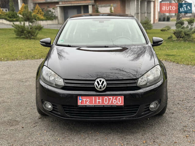 Черный Фольксваген Гольф, объемом двигателя 1.39 л и пробегом 251 тыс. км за 8400 $, фото 1 на Automoto.ua