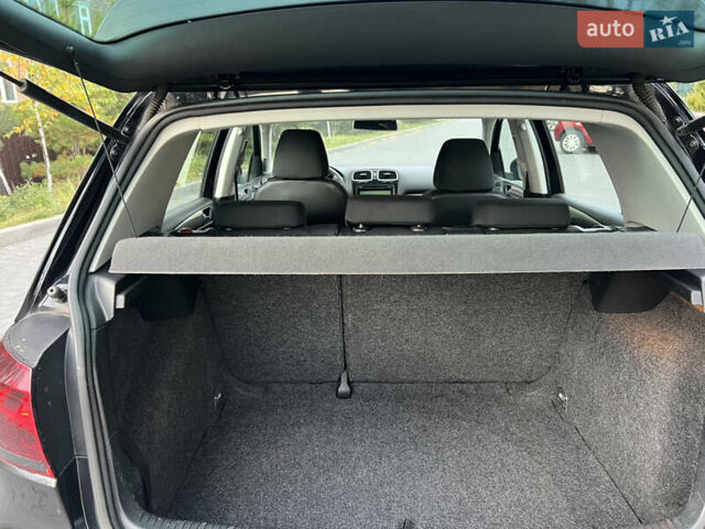 Фольксваген Гольф 2009 в Хмельницком на Automoto.ua Черный Фольксваген Гольф, объемом двигателя 1.4 л и пробегом 207 тыс. км за 7499 $, фото 24 на Automoto.ua