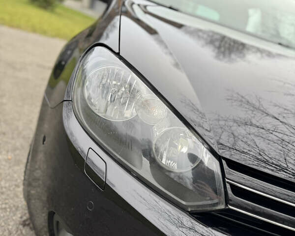 Черный Фольксваген Гольф, объемом двигателя 1.39 л и пробегом 251 тыс. км за 8400 $, фото 13 на Automoto.ua