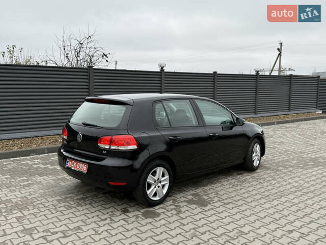 Черный Фольксваген Гольф, объемом двигателя 1.6 л и пробегом 198 тыс. км за 7950 $, фото 11 на Automoto.ua