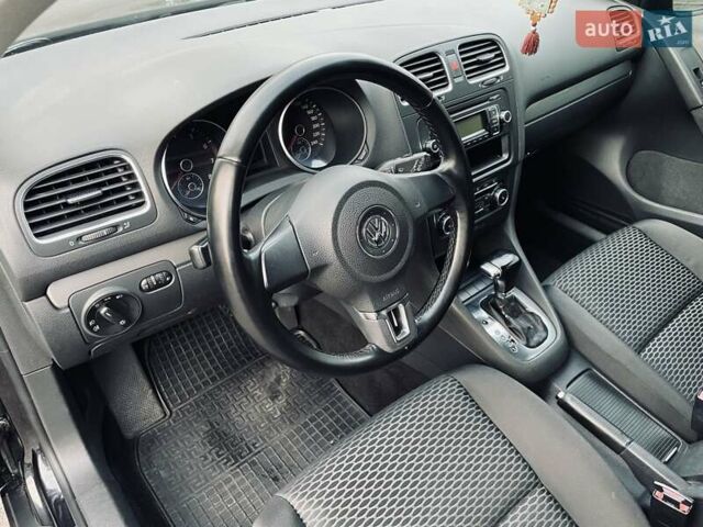Черный Фольксваген Гольф, объемом двигателя 1.6 л и пробегом 247 тыс. км за 7950 $, фото 55 на Automoto.ua