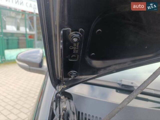 Чорний Фольксваген Гольф, об'ємом двигуна 0 л та пробігом 223 тис. км за 6999 $, фото 27 на Automoto.ua