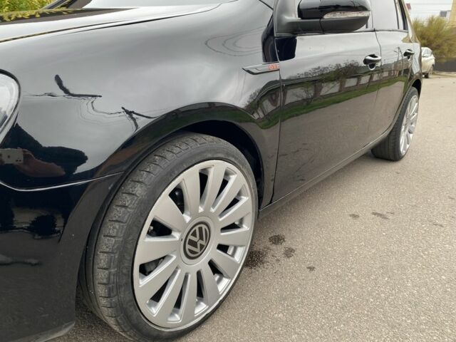 Черный Фольксваген Гольф, объемом двигателя 1.4 л и пробегом 243 тыс. км за 5850 $, фото 15 на Automoto.ua