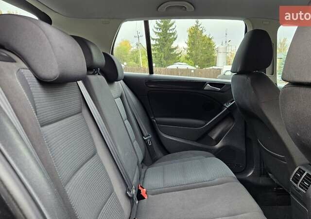 Черный Фольксваген Гольф, объемом двигателя 1.39 л и пробегом 197 тыс. км за 7350 $, фото 49 на Automoto.ua